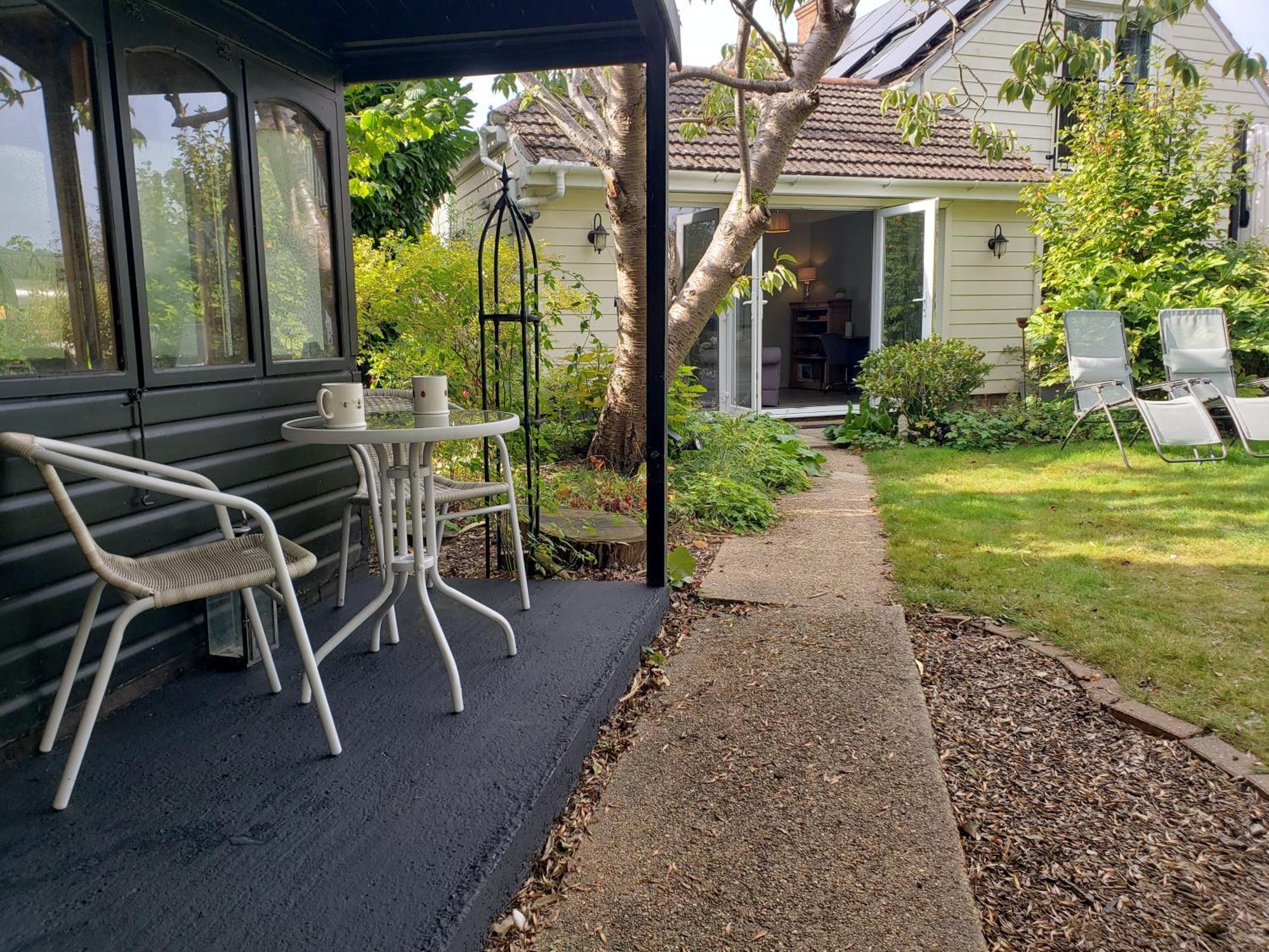 Luxury Self Catering With Cosy Cabin & Sauna In Colchester Bagian luar foto